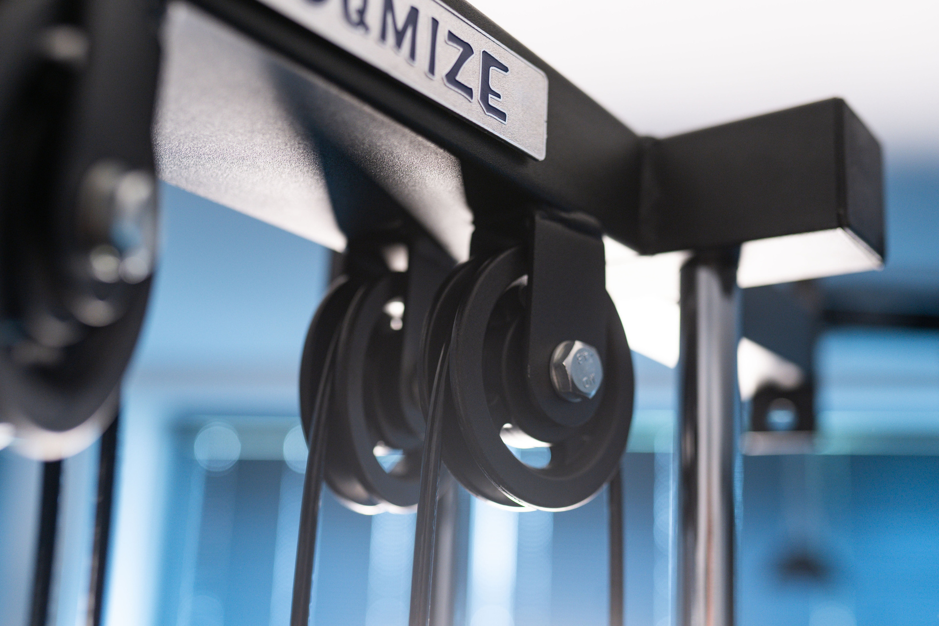 Kabelzug-Station für die Wandmontage SQMIZE® POWER PACK FPT250, Wall Tower