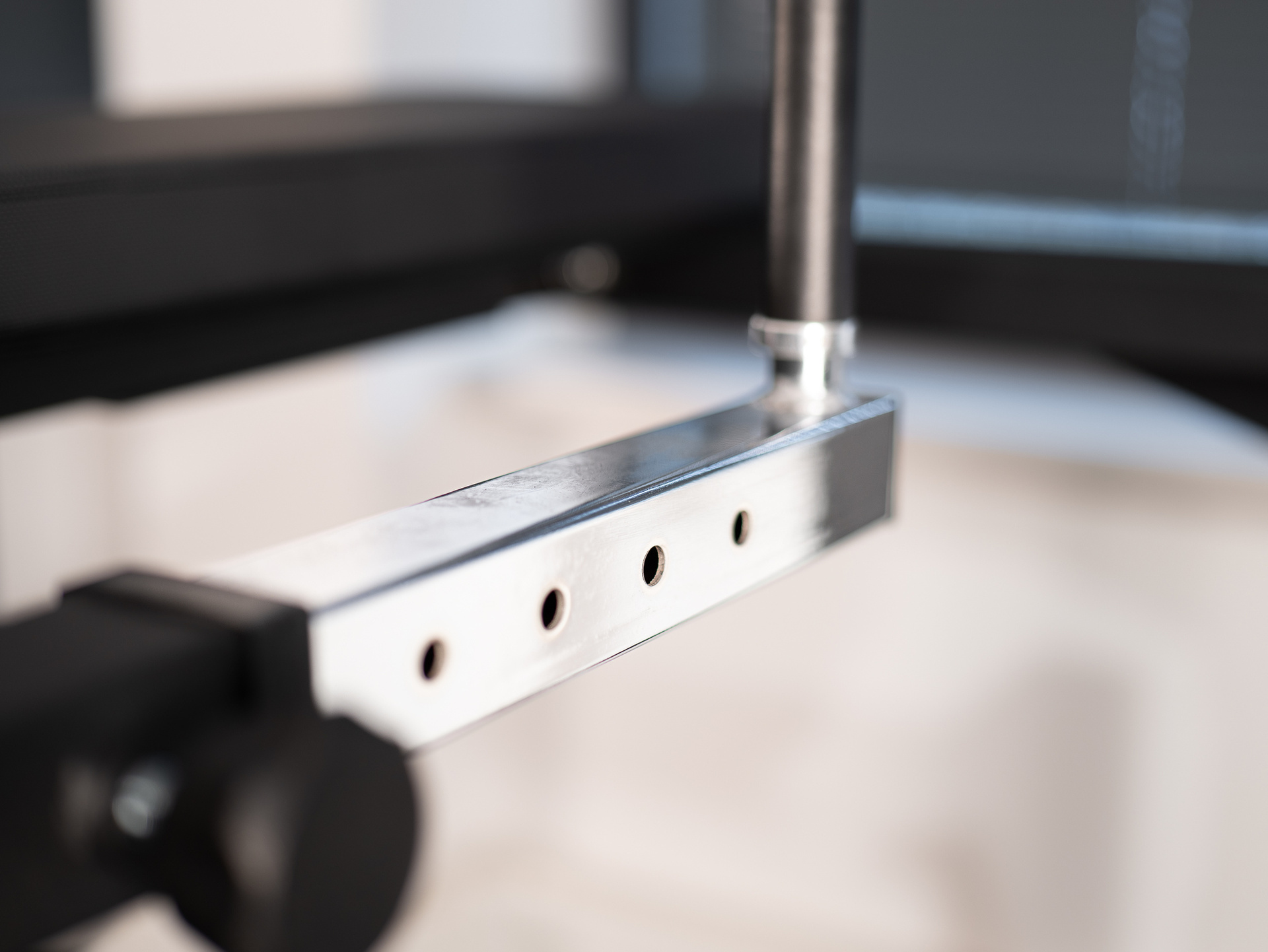 Reverse Hyper & Seal Row Station SQMIZE® ELITE CLUB SQ-R968
