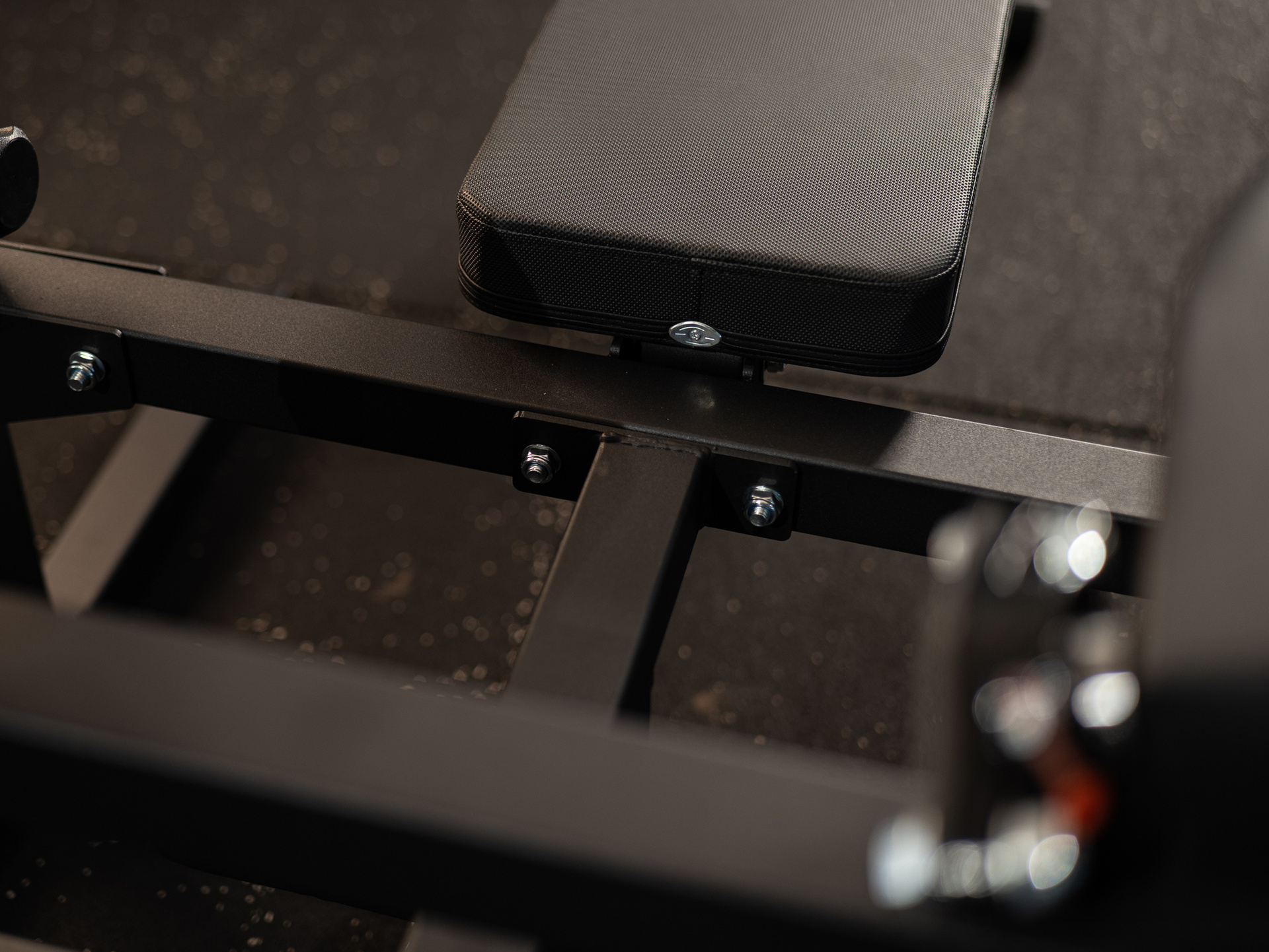 Iso-Laterale Bench Press Station SQMIZE® POWER PACK BP6i