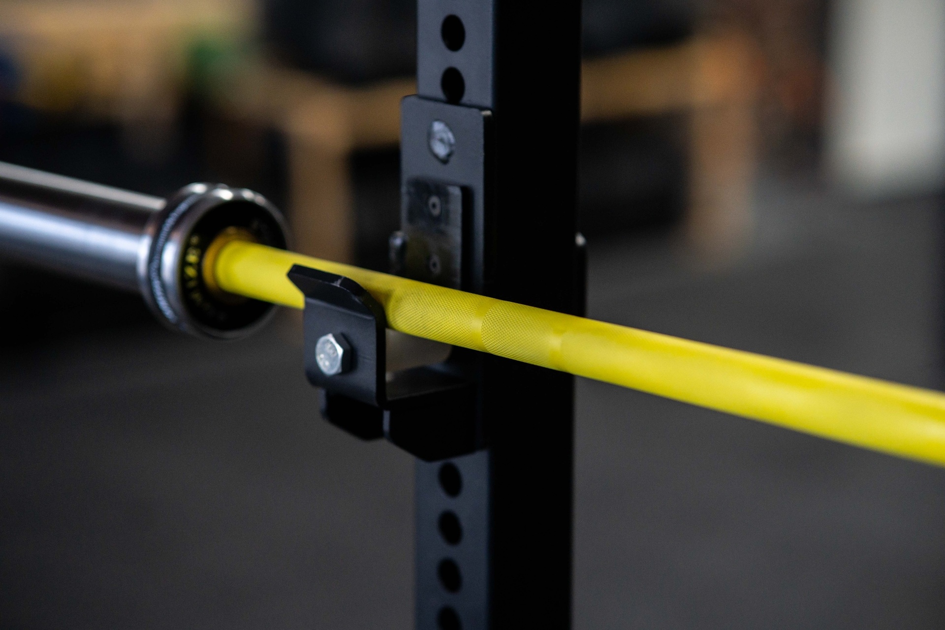 SQMIZE® PREMIUM BISON Hybrid Langhantel Manufaktur Edition Lemon Zest, 201 cm