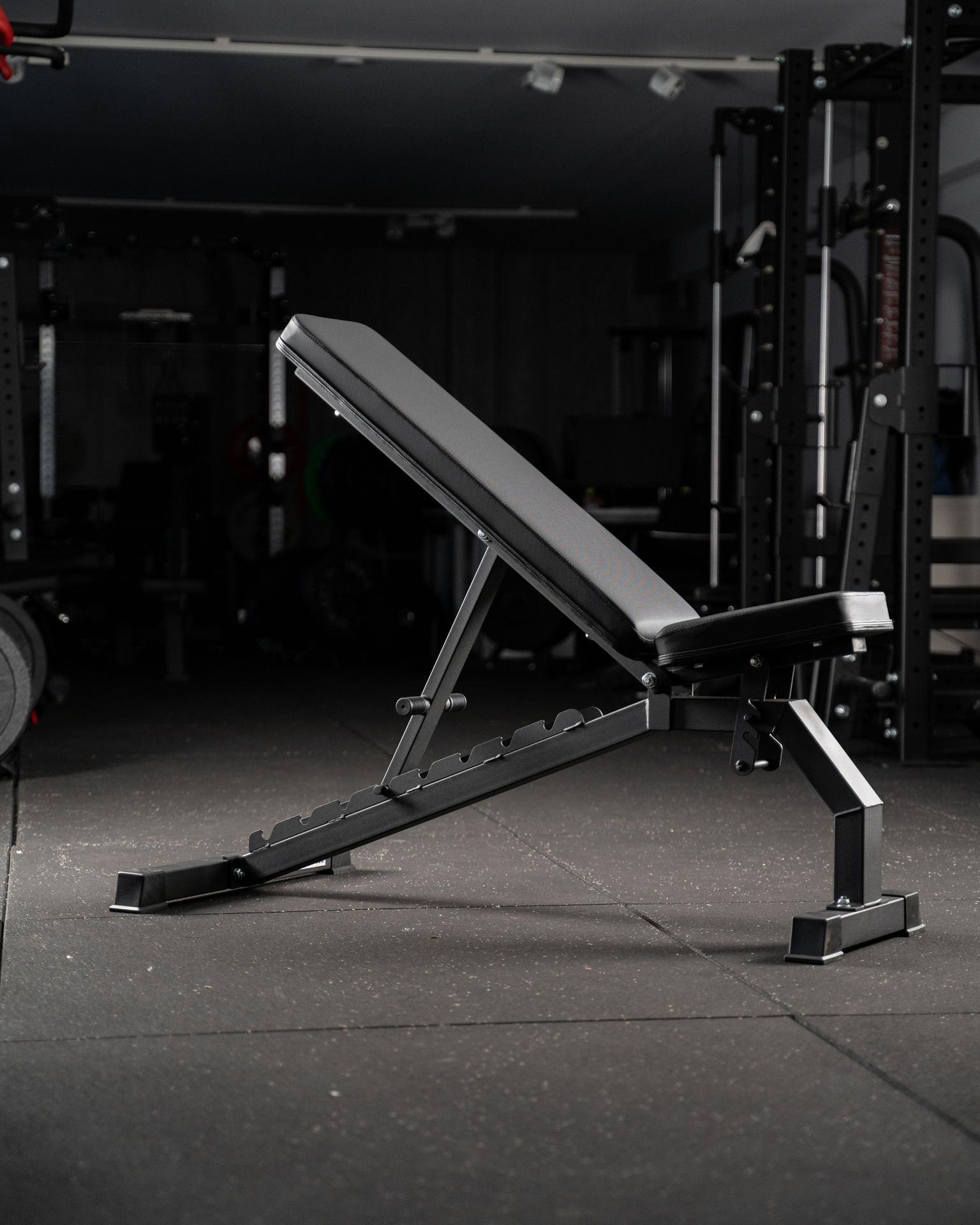 Multi-Hantelbank newfitness® FOX LINE MB992