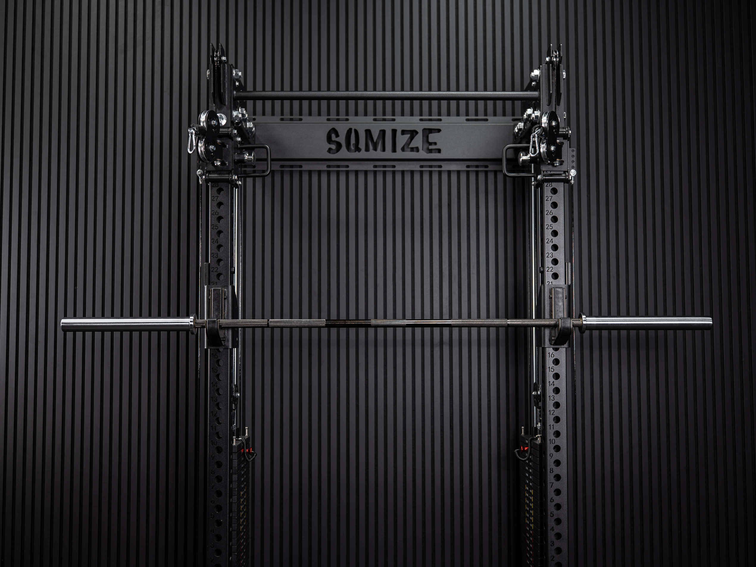 Calibrated Competition Powerlifting Langhantel SQMIZE® PREMIUM BISON OB86PL-IPC Titanium Black