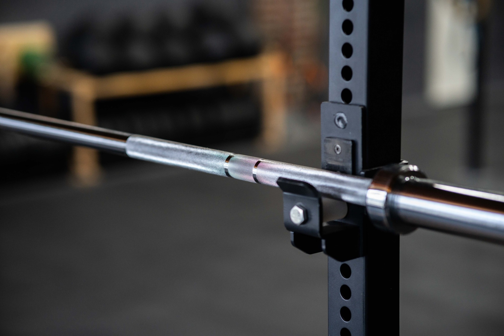 Rackable Olympia Langhantelstange SQMIZE® FOX LINE OB79B