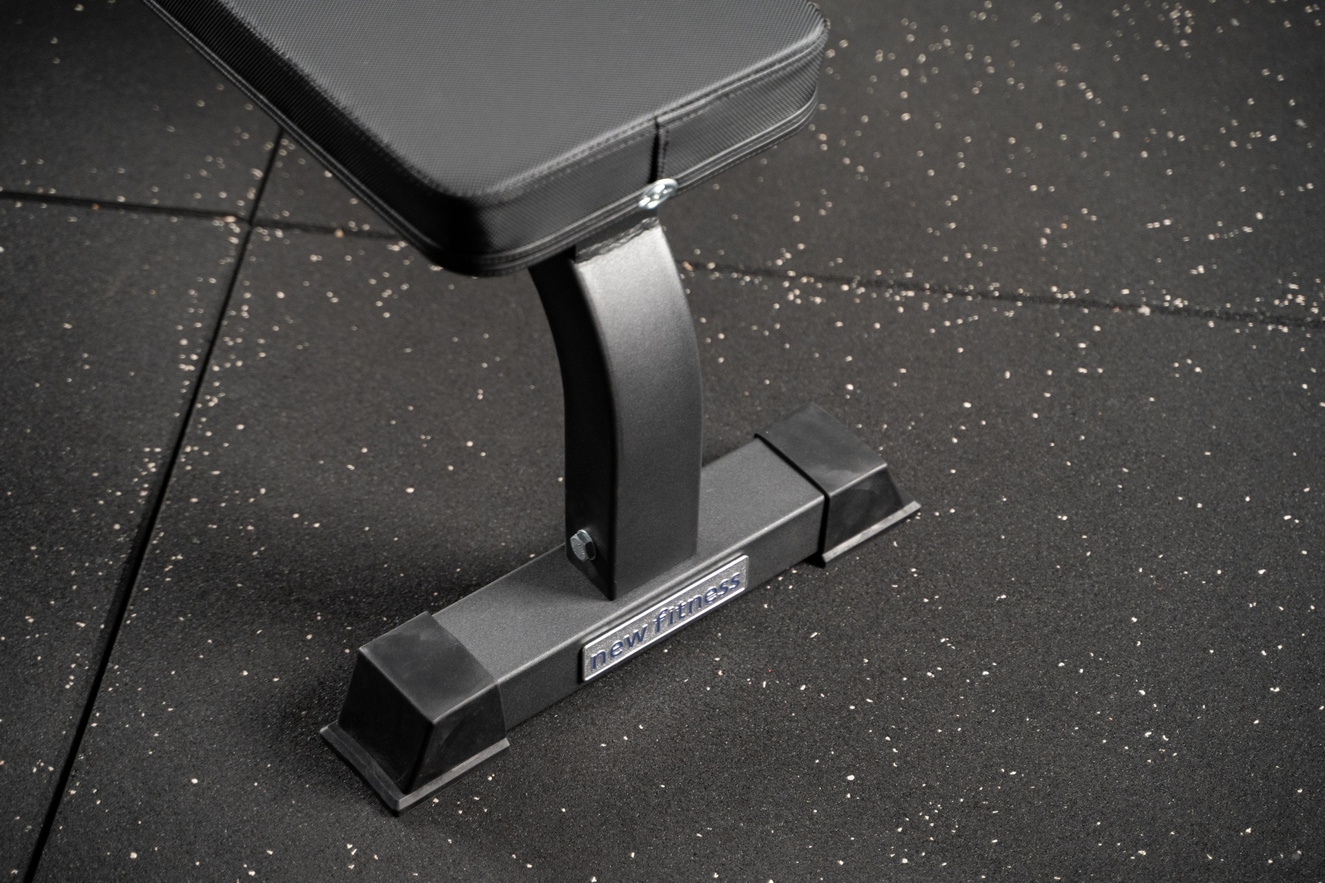 Flachbank newfitness® FOX LINE FB991