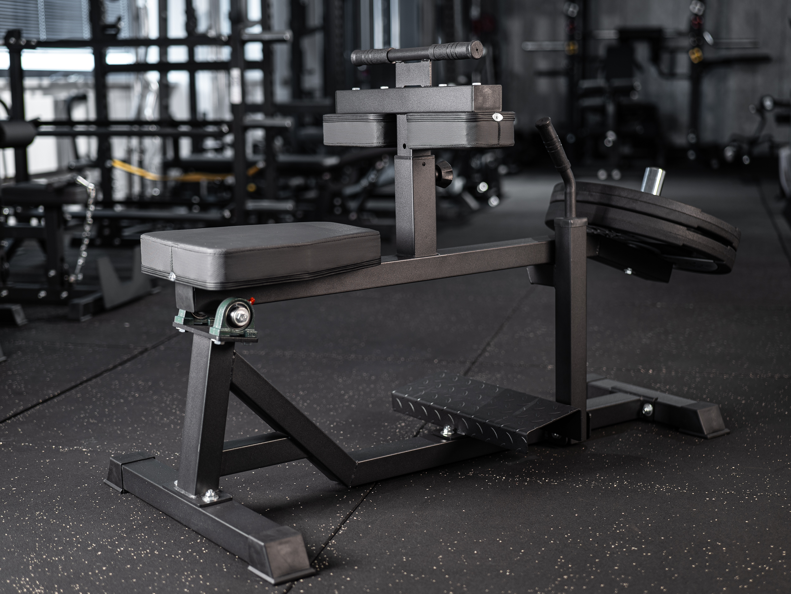 Seated Calf Machine newfitness® FOX LINE SCM928, Wadenheber