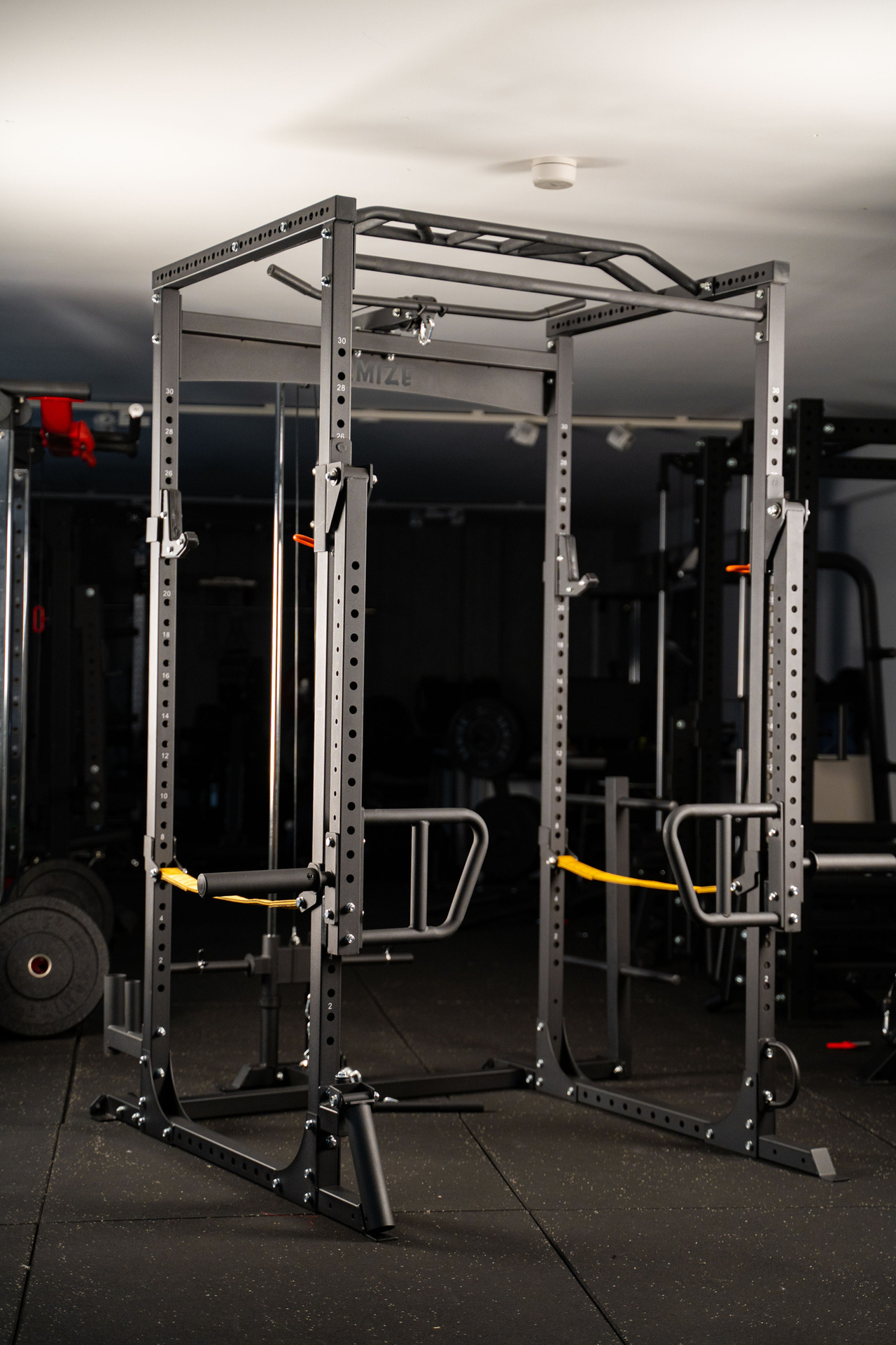 Power Rack SQMIZE® SQ7.04A, inkl. Latzugstation